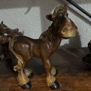 Montana Silver Smith, Elmer Horse